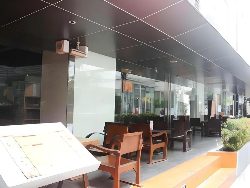 The Heritage Silom Hotel Bangkok Kültér fotó